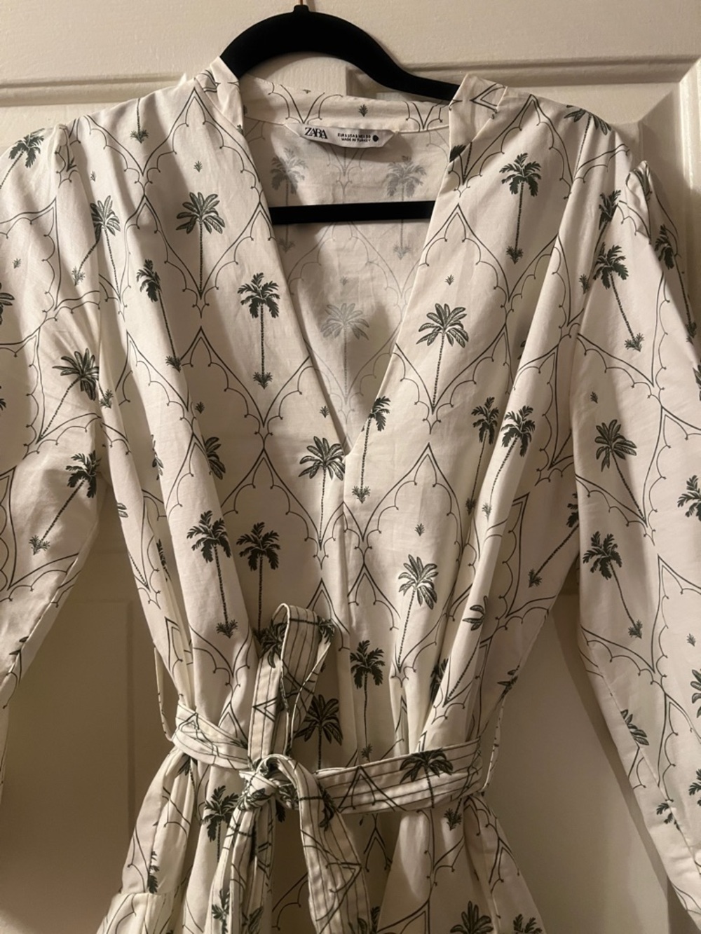 Zara White Wrap Dress with Green Palm Print - Picture 3 of 6
